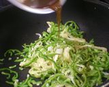 油揚げのチンジャオロースー風作り方3写真