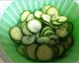 きゅうりとささみのもずく酢作り方1写真