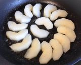 フライパンで焼く☆梨のプレーンケーキ作り方5写真