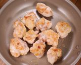 鶏肉とピーマンと舞茸の♪ぷりぷり甘酢炒め🤩🍚作り方5写真