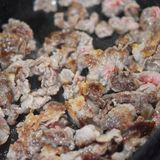里芋のおいしい時期に♪牛肉と里芋の炊き込みご飯作り方2写真