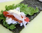 スモークサーモンとキムチの手巻き寿司作り方2写真