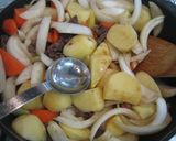 水なし♪コツなし♪野菜の旨みで！肉じゃが作り方8写真