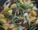 水なし♪コツなし♪野菜の旨みで！肉じゃが作り方11写真