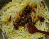 男の食べるラー油で簡単豆もやしナムル作り方4写真