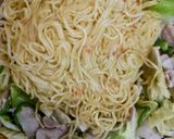 簡単ランチ！キャベツ豚バラ肉の塩焼きそば作り方11写真