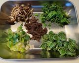 コシアブラと山菜とサーモンのちらし寿司作り方1写真