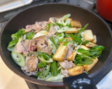 厚揚げと豚バラのオイスター炒め作り方3写真