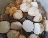 鶏入り 里芋とこんにゃくの煮っころがし作り方4写真