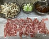 豚の生姜焼き 木の子のソテーにのせてどうぞ...作り方1写真