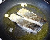 タラのポアレ　アボカドトマトソース添作り方3写真