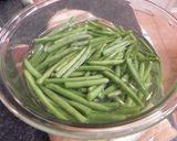 手早く☆ハムとインゲンのバタ醤油炒め☆作り方1写真