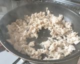 鶏ひき肉の甘辛そぼろ丼作り方2写真