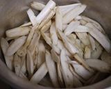 簡単！酢ごぼうのサムジャンとエゴマ油和え作り方1写真