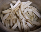 簡単！酢ごぼうのサムジャンとエゴマ油和え作り方1写真