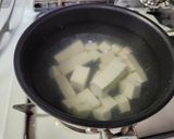 三陸産乾燥わかめと国産大豆の木綿豆腐の御御御付作り方1写真