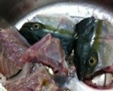 魚のあらで簡単赤だし・カルシウム補給作り方1写真