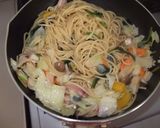たっぷり野菜パスタ☆野沢菜ちりめん乗せ作り方5写真