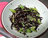 レンジでひじき・絹さや・おじゃこの梅和え作り方3写真