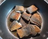 鯖のガーリックソテー☆トマトソースがけ作り方9写真