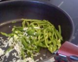 ピーマンとしらすの炒め煮作り方1写真