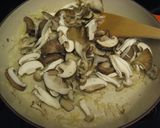 鶏肉とキノコのミルク煮♪仕上げにレモン☆作り方6写真