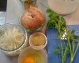 鶏つくね温卵丼作り方1写真