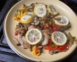鶏肉とレモンで作るアヒージョ作り方6写真