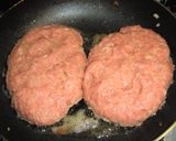 ジュウシィ☆トマト煮込みハンバーグ作り方4写真