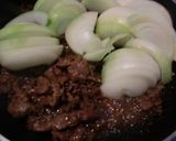 きくらげ＆玉ねぎで味付焼肉を具だくさんに作り方3写真