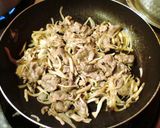 こってり牛肉とキノコのデミクリームパスタ作り方6写真