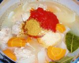 セロリいっぱい　チキントマトスープ作り方3写真