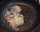 簡単！豚ひき肉ともやしの炒め物☆作り方1写真
