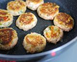 スモークサーモンとはんぺんのディル風味焼作り方7写真