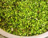 しその実で鶏そぼろ作り方1写真