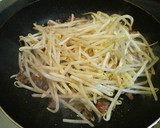 ✿焼肉のタレで～簡単♬もやしの挽肉炒め✿作り方2写真