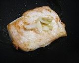 チキンの白タルきのこソース添え作り方3写真