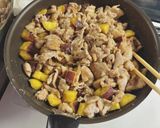 豚こまとさつまいもの炒め物作り方9写真