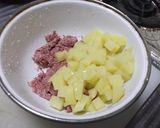 コンビーフポテトチーズサンド作り方3写真