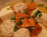 鶏肉ごま団子と魚河岸あげの和風スープ作り方6写真
