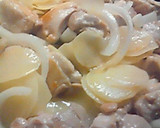 鶏肉とポテトのヨシダソース炒め作り方2写真