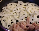 鶏肉とレンコンのエスニック風炒め。作り方2写真