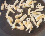節約おかず🌟もやしと油揚げのうま塩炒め作り方2写真