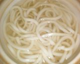 秋鮭の味噌煮込みうどん！作り方4写真