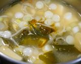 簡単！味付けもやしのお味噌汁　ゴマ風味作り方3写真