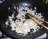 豚ひき肉の野菜入りフライパン焼き作り方2写真