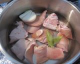 スペイン料理　豚の耳の煮込み作り方3写真