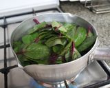つるむらさきの胡麻マヨ和え作り方1写真