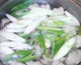 鶏ごぼうのすり身汁♪作り方4写真