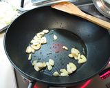 アホスープ　（ニンニクたっぷり）作り方2写真